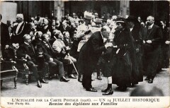 Paris Un 14 Juillet historique Remise des diplomes aux Familles -
													75 Paris
												