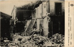Paris Les Zeppelins, Crimes odieux Interieur d'une maison