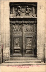 Paris 3e Paris-Porte de l'Eglise Saint-Louis-en-l'Ile, Rue Saint-Louis à Paris 3e