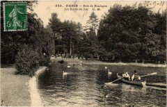 Bois de Boulogne - Les Bords du Lac à Paris 16e