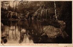 Bois de Boulogne - La Grande Cascade à Paris 16e