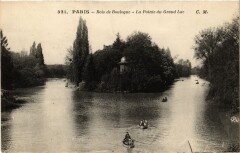 Carte postale ancienne Bois de Boulogne - La Pointe du Grand Lac
                                                                     à Paris 16e
                                