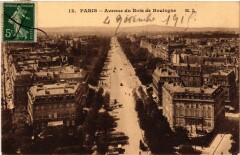 Avenue du Bois de Boulogne à Paris 16e
