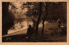Bois de Boulogne - Lac Saint-James -
																					75016 Paris 16e
																			