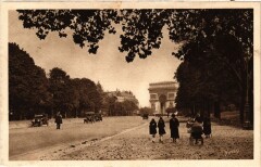 L'Avenue du Bois de Boulogne à Paris 16e
