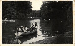 Bois de Boulogne - Une bonne partie de canotage à Paris