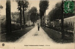 Ecole Professionnelle d'Auteuil - L'Entrée à Paris 16e