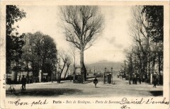 Carte postale ancienne Bois de Boulogne - Porte de Suresnes
                                                                     à Paris 16e
                                