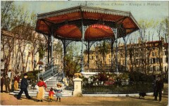 Toulon Place d'Armes-Kiosque a Musique à Toulon