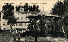 Toulon - Place d'Armes -
																					83200 Toulon
																			