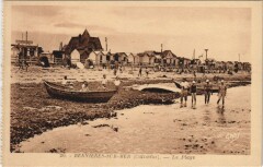 Bernieres-sur-Mer La Plage -
													14 Calvados
												
