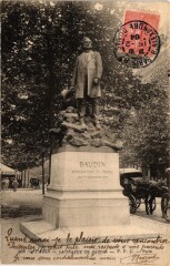 Paris 11e Paris-La Statue de Baudin -
																					75011 Paris 11e
																			