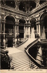 Paris 9e - L'Escalier de l'Opera à Paris 9e