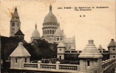Le Sacré-Coeur de Montmartre - Vue d'ensemble à Paris 18e