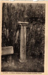 Paris 6e Paris-Le Jardin-La Colonne marquant l'endrolt à Paris 6e