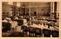 Paris 5e-Lycée Henri Iv-Rue Clovis-Une salle á manger du Lycée à Paris 5e