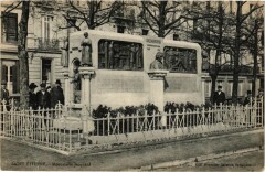 Saint-Etienne-Monument Jacquard