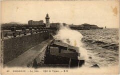 Marseille - La Jetee Effet de Vagues à Marseille
