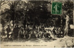 Marseille - Camp de Carpiagne La Musique Repetition sous bois à Marseille