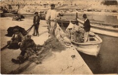 Marseille - Bouillabaisse Marseillaise Preparattfs de peche -
																					13000 Marseille
																			