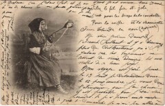Auvergne - Femme - Type -
													63 Puy de Dôme
												