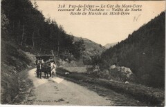 Puy de Dome - Le Car du Mont-Dore Revenant de Saint-Nectaire à Mont-Dore
