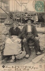 L'Auvergne - Heureux Couple - Types
