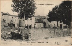 Gignat La Grande Place à Gignat