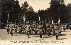 Paris Fetes de la Victoire 14 Juillet 1919 les poilus