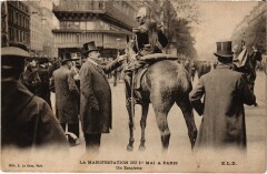Manifestation du 1er Mai Paris un Estafette