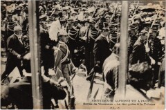 Alphonse Xiii a Paris Revue de Vincennes Spanish Royalty -
													75 Paris
												