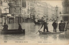 Crue de la Seine - La rue de Lyon à Paris 12e
