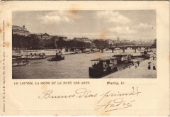 Paris 1e Le Louvre la Seine Pont des Arts à Paris 1er