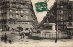 Paris 1e Place des Victoires à Paris 1er