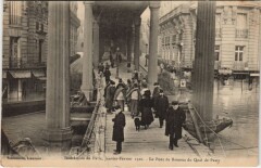 Inondations 1910 Paris Quai de Passy Le pont de Bateaux