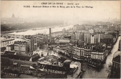 Crue de la Seine - Janvier 1910 - Boulevard Diderot et Rue de Bercy, pris de la Tour de l'Horloge à Paris 12e