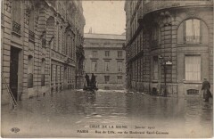 Inondations 1910 Paris Rue de Lille Bd Saint-Germain