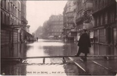 Inondations 1910 Paris Rue de la Pepiniere