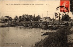 Saint-Mammes Le Confluent un jour d'encombrement -
													77 Seine et Marne
												