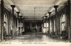 Juilly - College - Salle des Bustes à Juilly