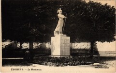 Thomery - Le Monument à Thomery