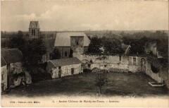 Blandy-les-Tours - Ancien Chateau - Interieur à Blandy