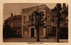 Marlotte - La Mairie