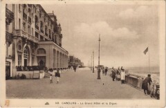 Cabourg - Le Grand Hotel et la Digue à Cabourg
