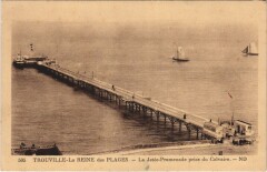 Trouville La Jetee-Promenade prise du Calvaire