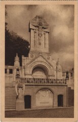 Lisieux La Basilique - Le Chemin de Croix Exterieur à Lisieux