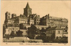 Caen L'Abbaye aux Dames et l'Hotel Dieu