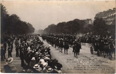 Paris Revue du 14 Juillet 1913 apres la revue
