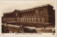 Paris 1e Palais du Louvre La Colonnade à Paris 1er
