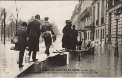 Inondations 1910 Paris Rue de Constantine